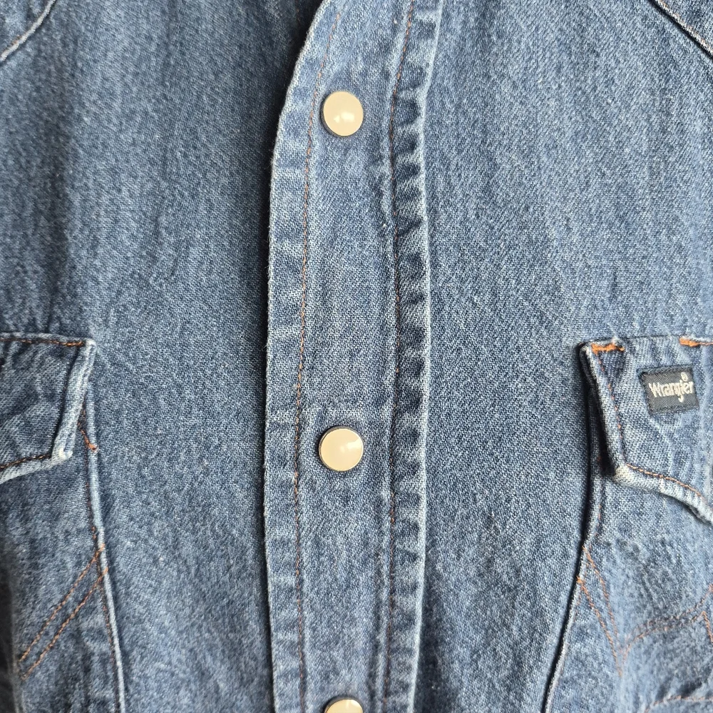 Wrangler Denim Pearl Snap Fringe Shirt Sz 16 Blue Watercolor Tie Dye Cowgirl - Picture 3 of 13
